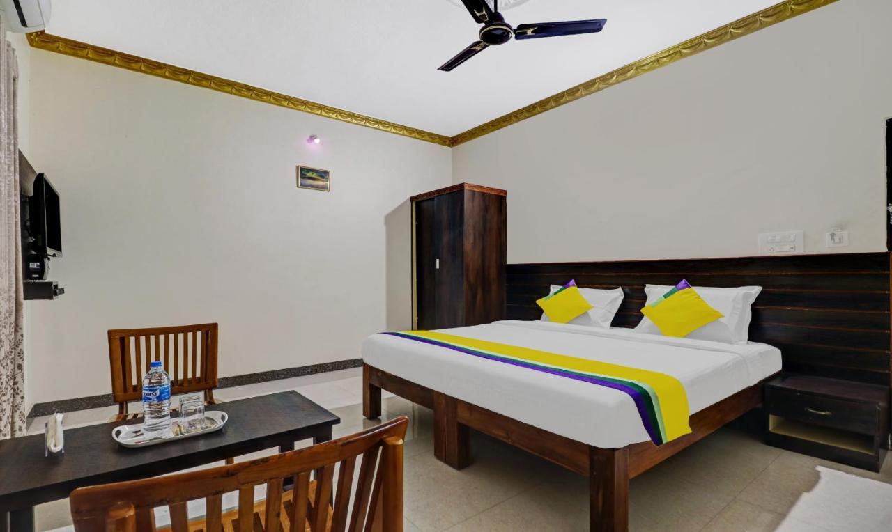 Lee Comfort Kushālnagar Exterior foto